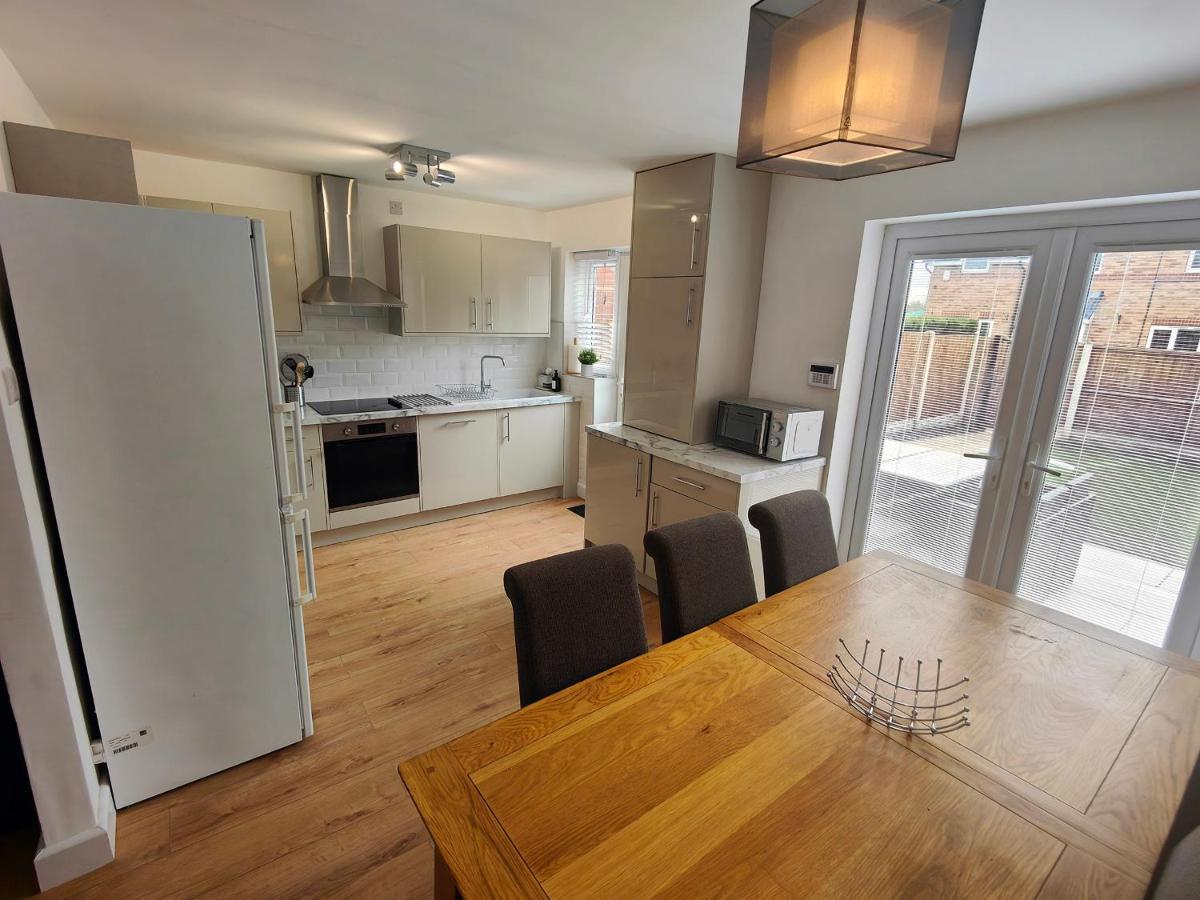 99 Stoney Bank Drive Villa Kiveton Park Eksteriør billede